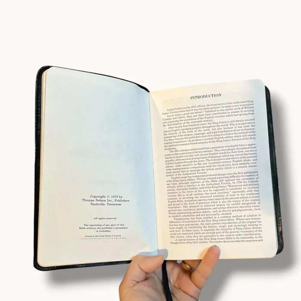 1979 Thomas Nelson NKJV New Testament Red Letter Genuine Leather Bible